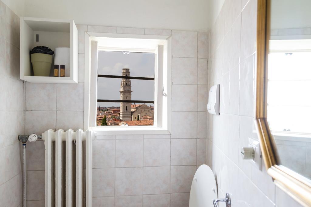 Casa Corvina Apartment Verona Exterior photo